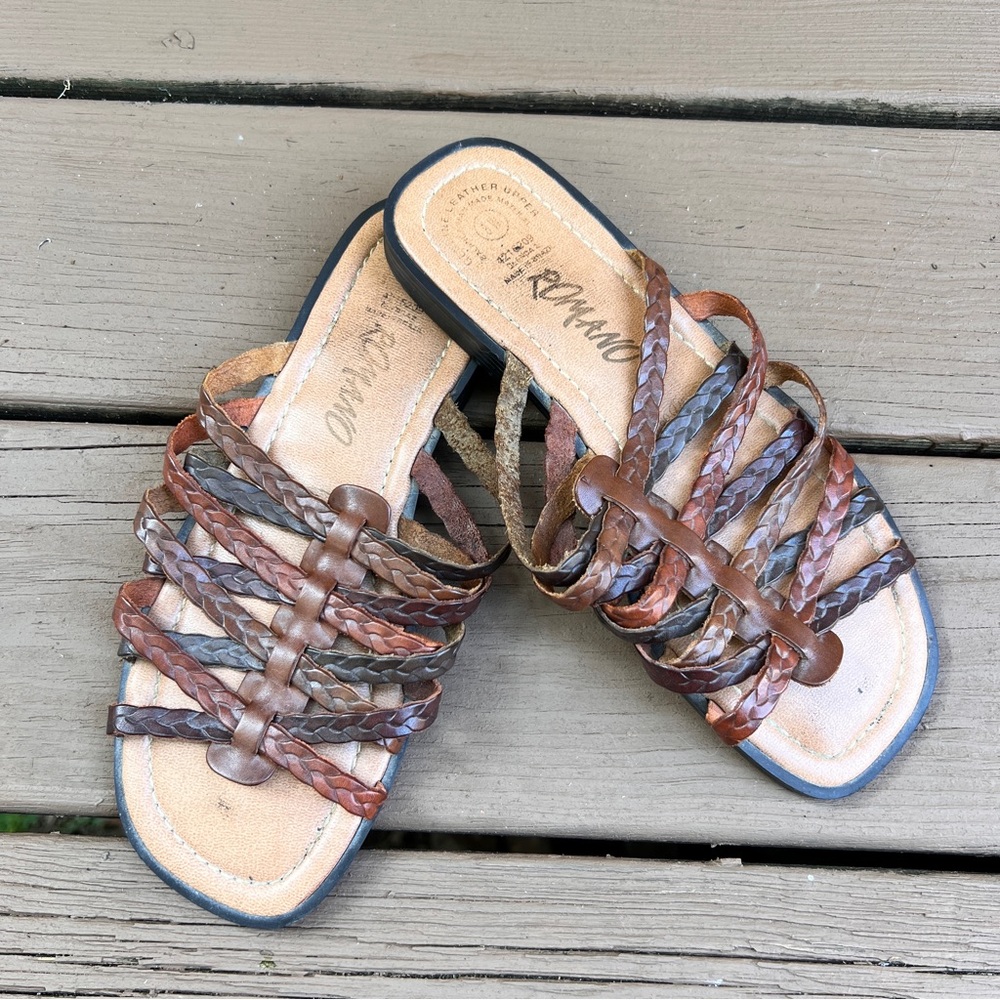 🐦‍🔥2 for $20🐦‍🔥 90’s Romano brown braided leather backless gladiator sandals